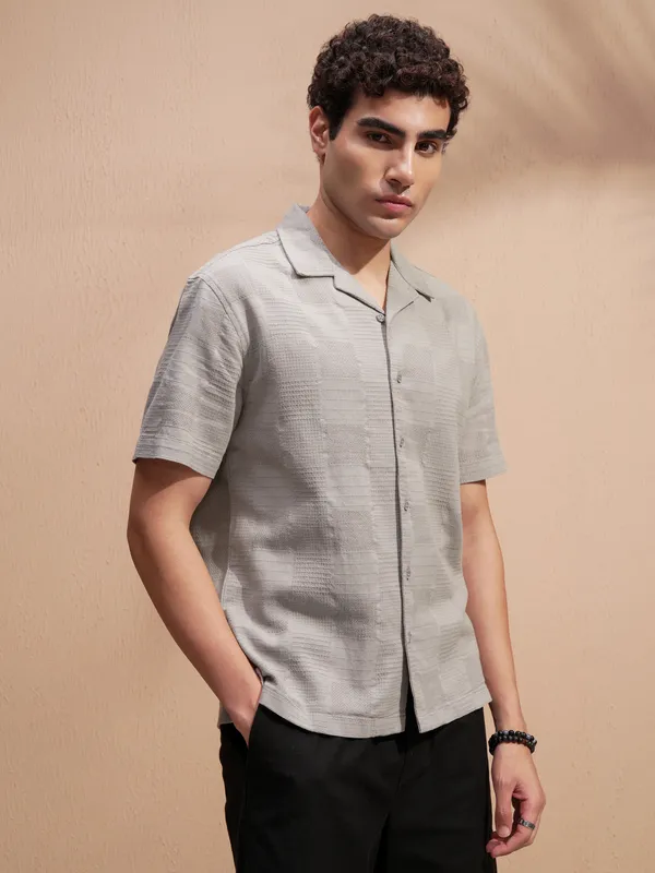 Highlander Men Grey Self Design Relaxed Fit Casual Shirt