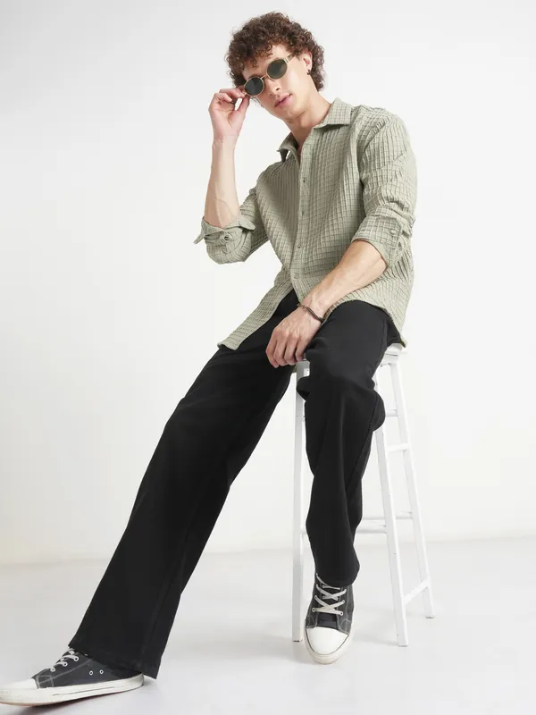 Highlander Men Grey Self Design Relaxed Fit Casual Shirt