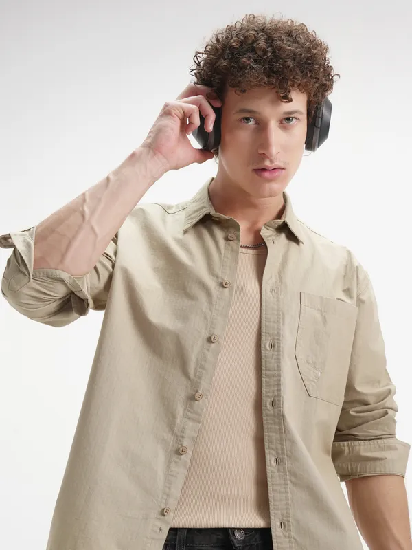 Highlander Men Beige Self Design Oversized Fit Casual Shirt