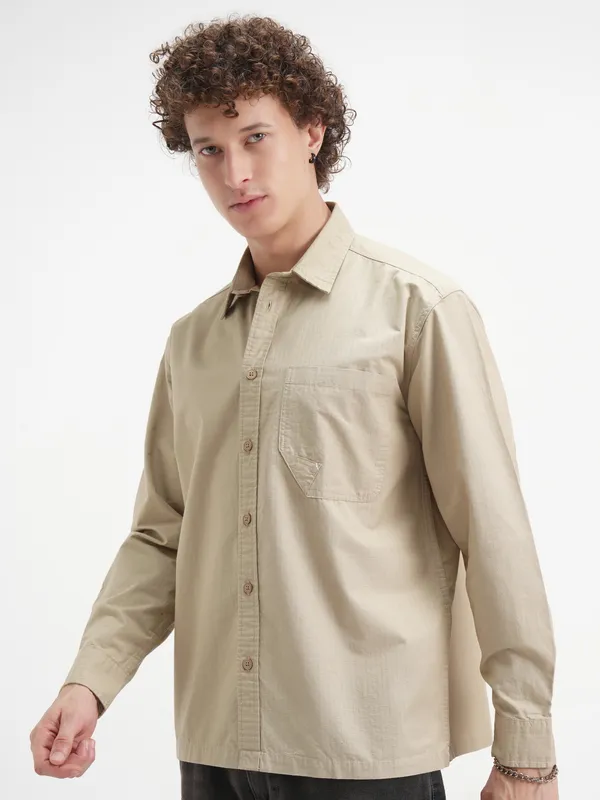 Highlander Men Beige Self Design Oversized Fit Casual Shirt