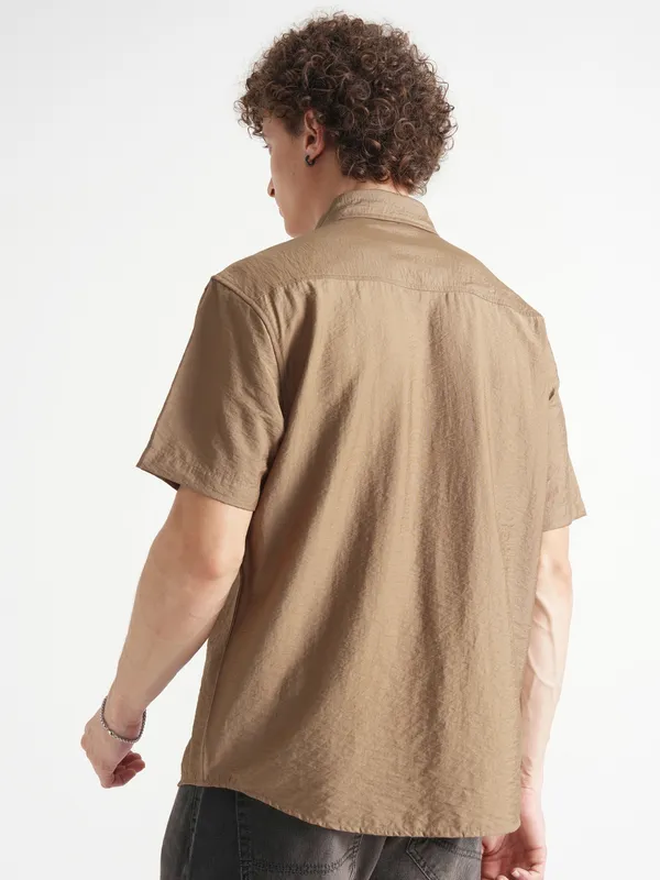 Highlander Men Brown Solid Relaxed Fit Casual Shirt