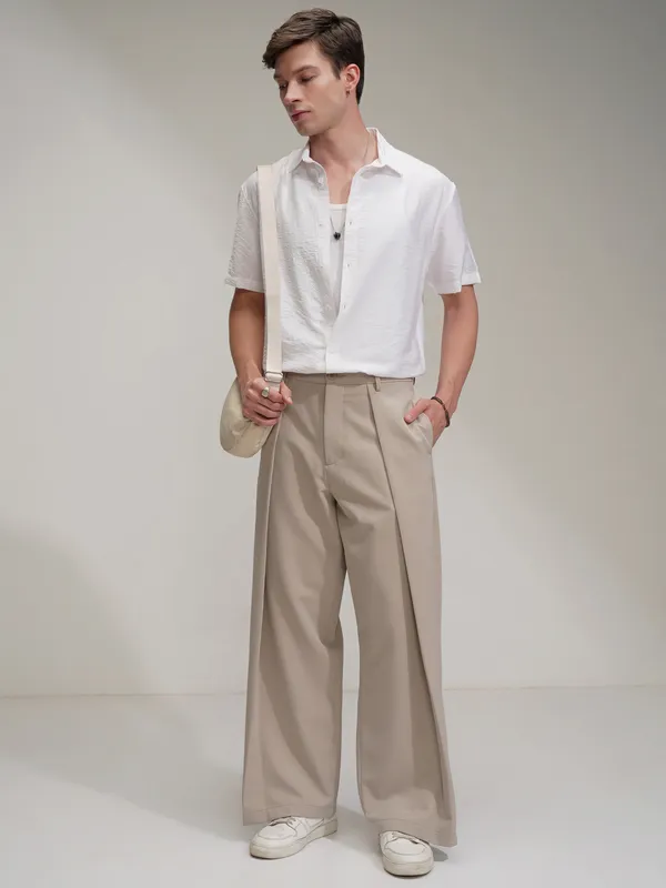 Highlander Men White Self Design Relaxed Fit Casual Shirt