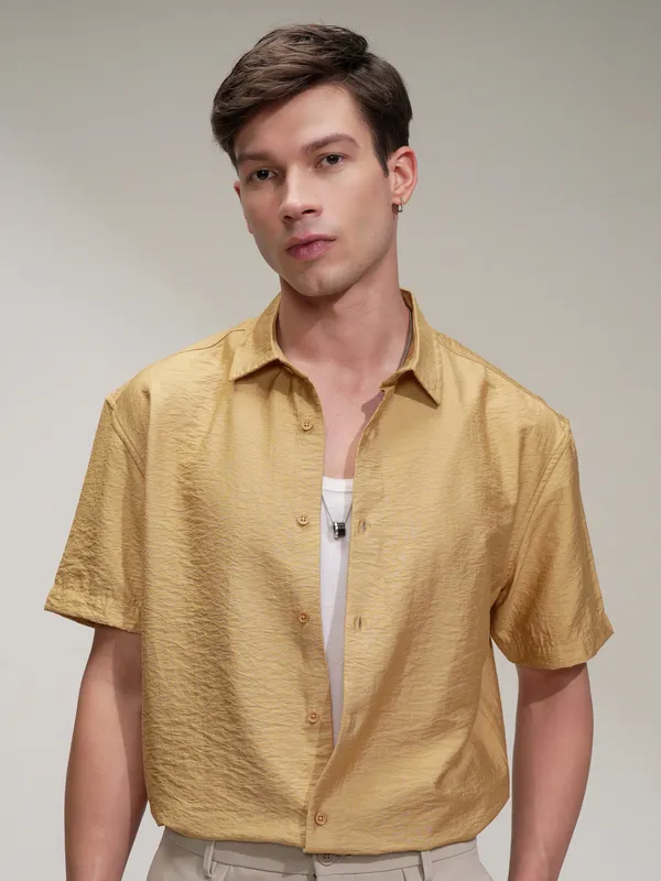 Highlander Men Mustard Self Design Relaxed Fit Casual Shirt