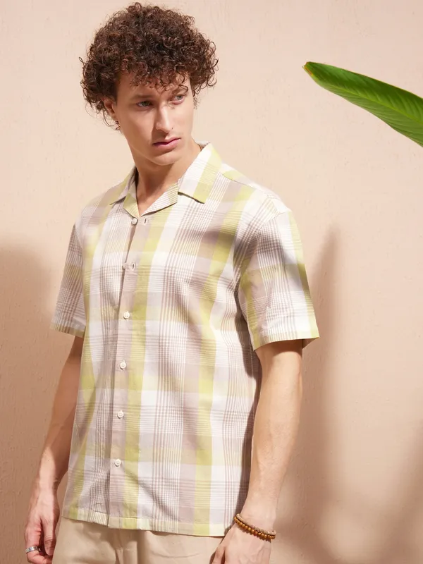 Highlander Men Yellow Checked Relaxed Fit Casual Shirt