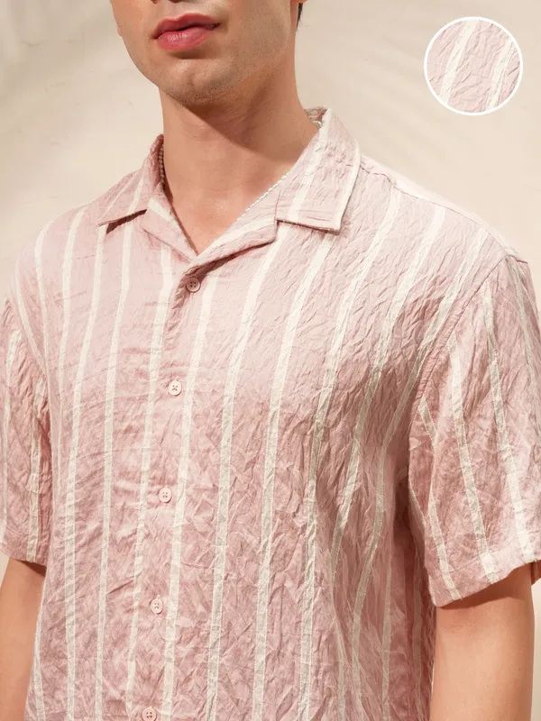 Highlander Men Pink Striped Relaxed Fit Casual Shirt