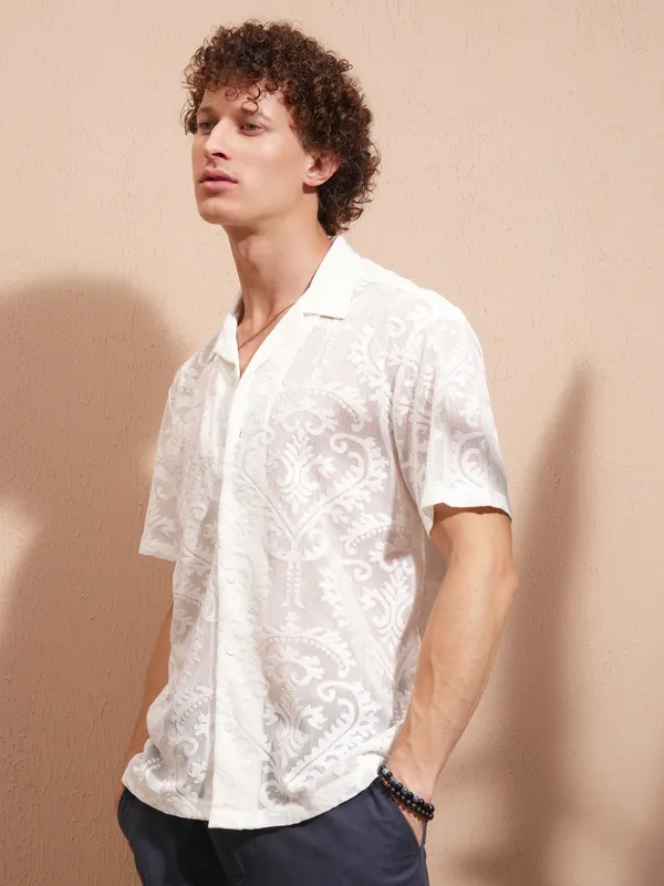 Highlander Men White Self Design Relaxed Fit Casual Shirt