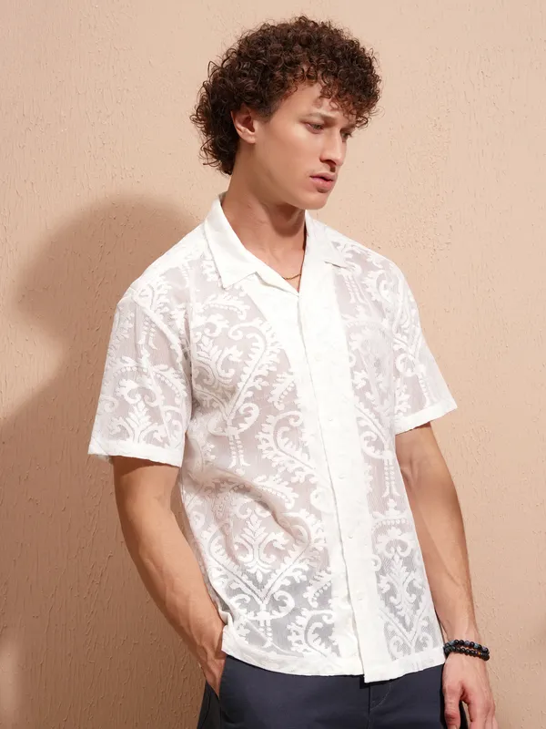Highlander Men White Self Design Relaxed Fit Casual Shirt