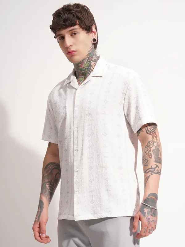 Highlander Men White Self Design Relaxed Fit Casual Shirt