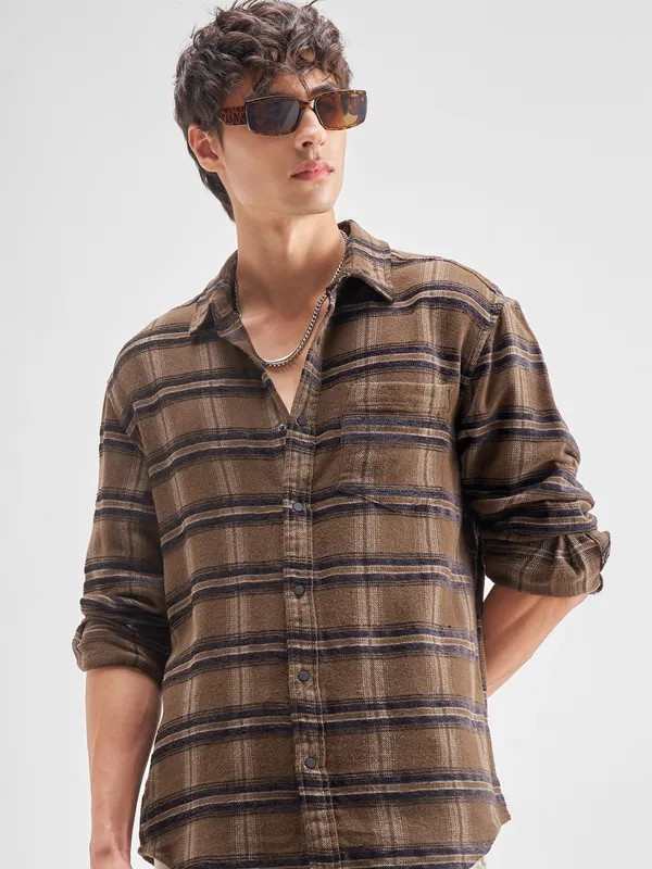 Highlander Men Brown Checked Relaxed Fit Casual Shirt