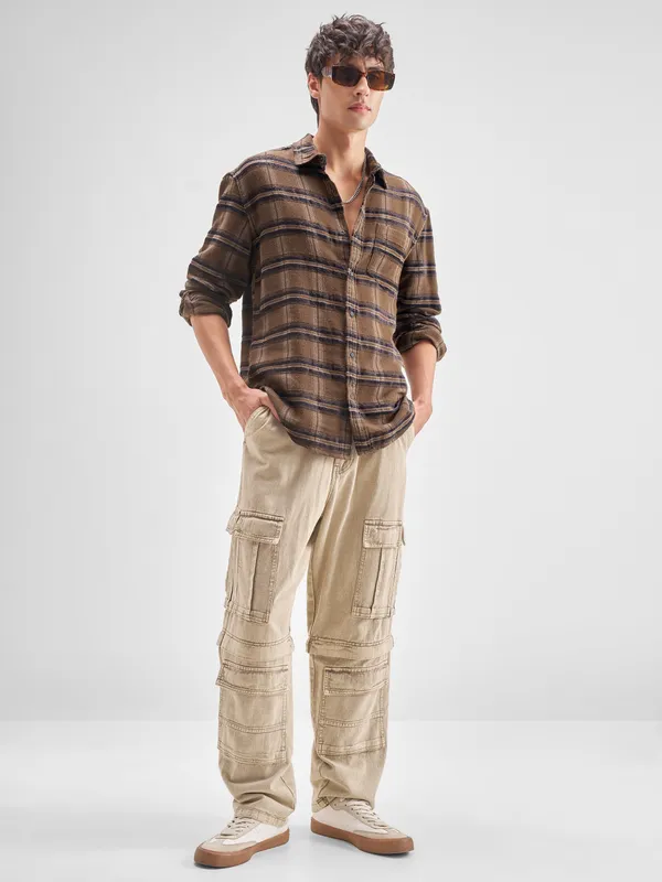 Highlander Men Brown Checked Relaxed Fit Casual Shirt