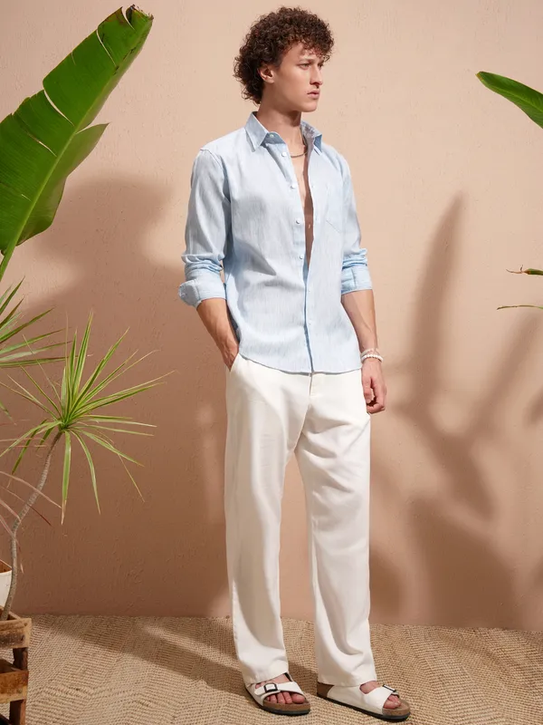 Men Slim Fit Casual Shirt