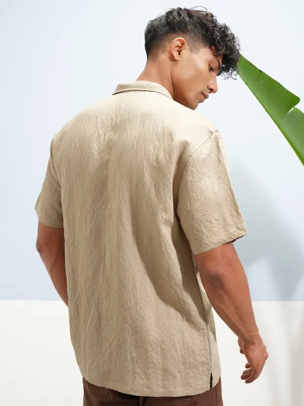 Highlander Men Khaki Self Design Relaxed Fit Casual Shirt