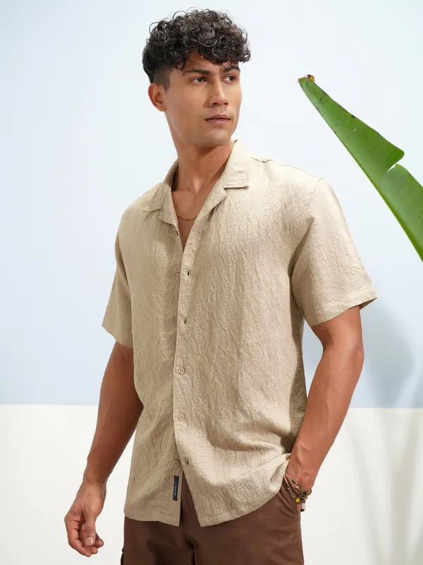 Highlander Men Khaki Self Design Relaxed Fit Casual Shirt