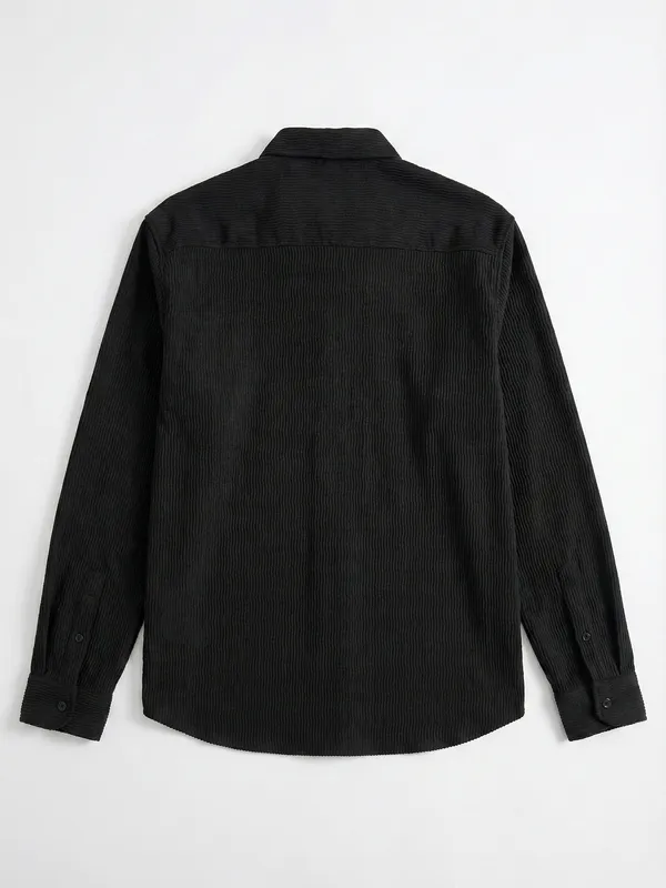 Highlander Men Black Self Design Relaxed Fit Casual Shirt