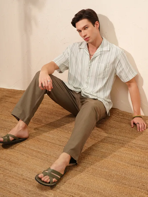 Highlander Men Cream Striped Relaxed Fit Casual Shirt