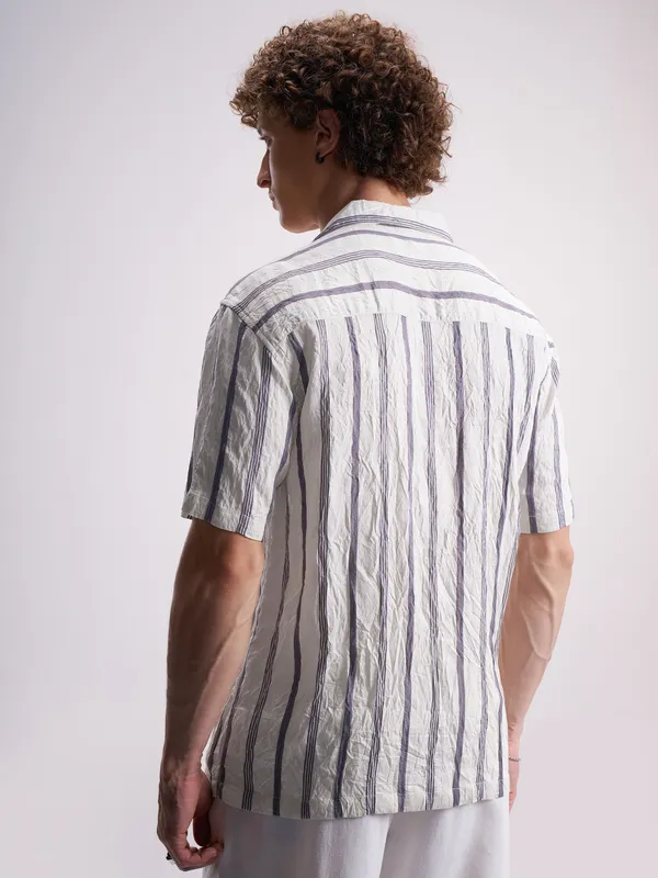 Highlander Men Cream Striped Relaxed Fit Casual Shirt