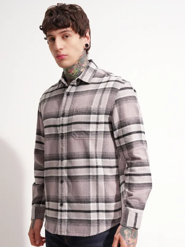 Highlander Men Black Checked Relaxed Fit Casual Shirt