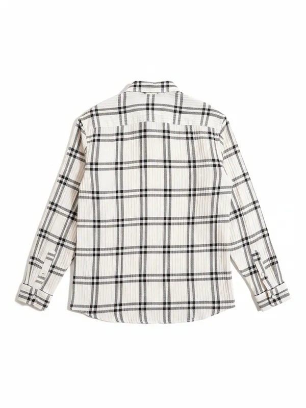 Highlander Men Cream Checked Relaxed Fit Casual Shirt