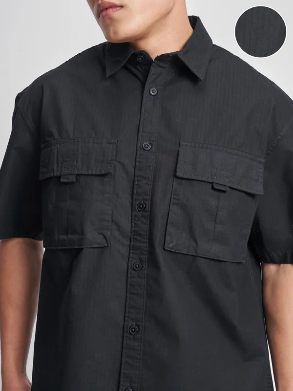 Highlander Men Black Self Design Oversized Fit Casual Shirt