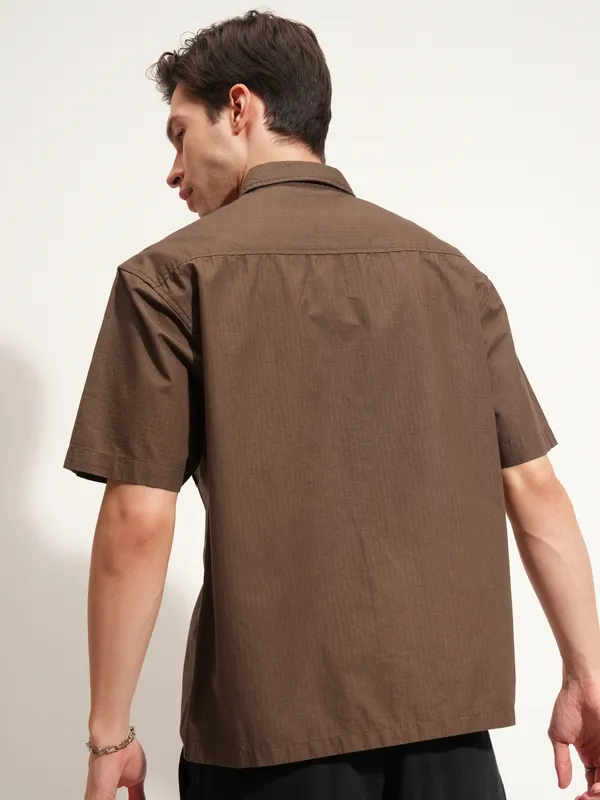 Highlander Men Brown Self Design Oversized Fit Casual Shirt