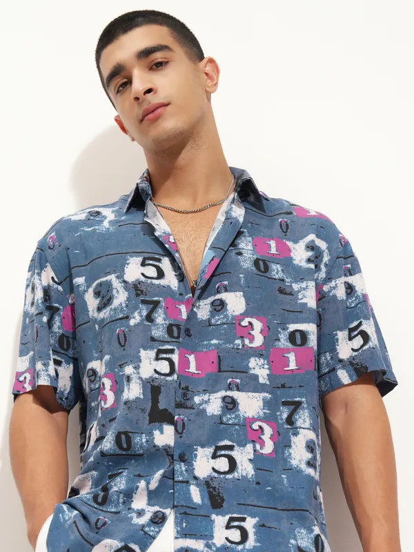 Highlander Men Blue Printed Relaxed Fit Casual Shirt