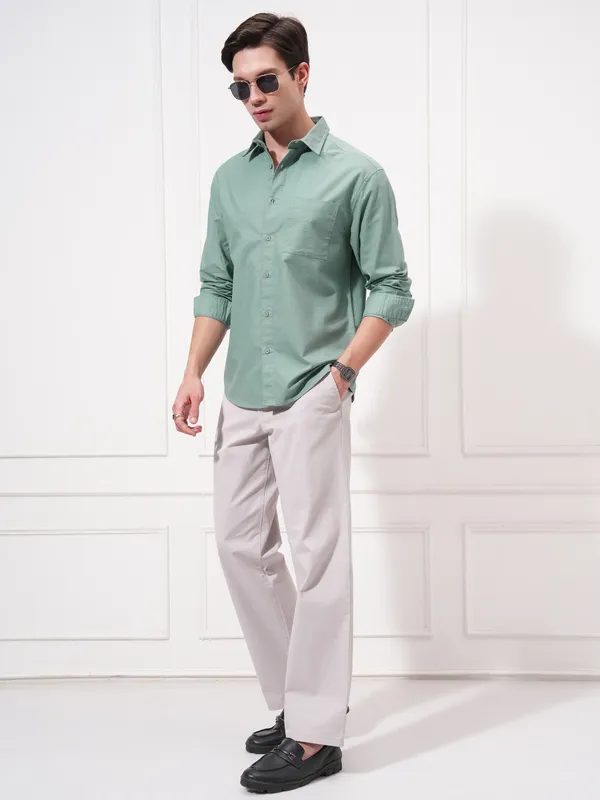 Men Relaxed Fit Casual Shirt