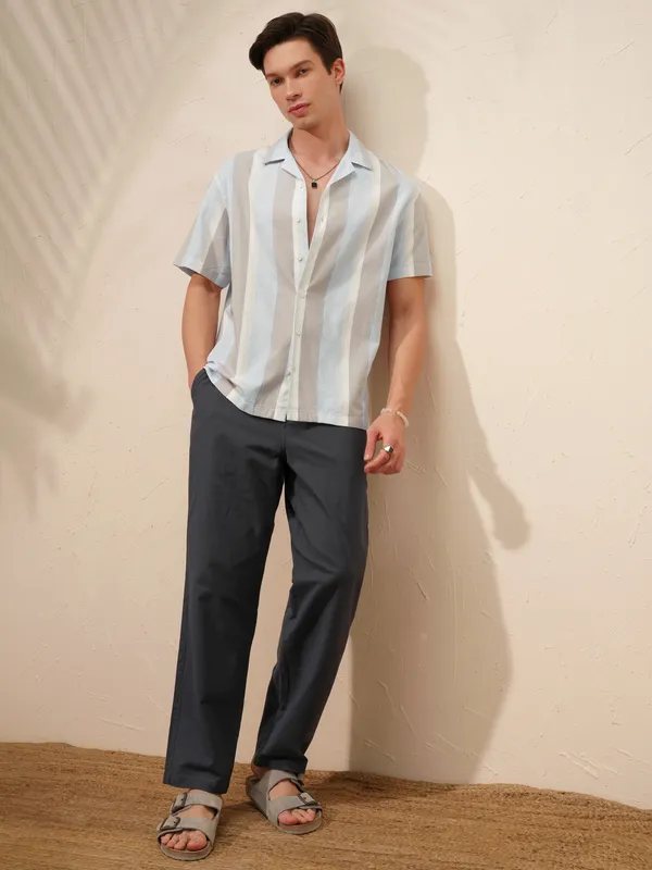 Highlander Men Blue Striped Relaxed Fit Casual Shirt