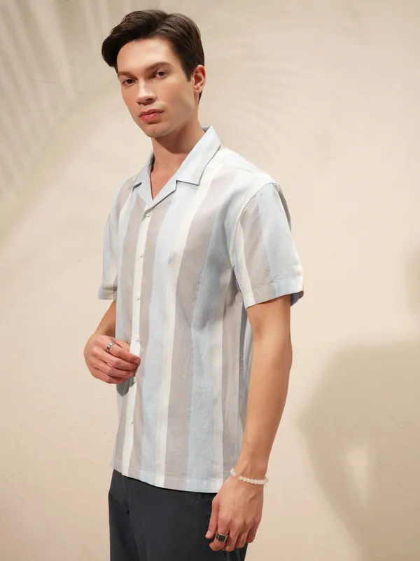 Highlander Men Blue Striped Relaxed Fit Casual Shirt