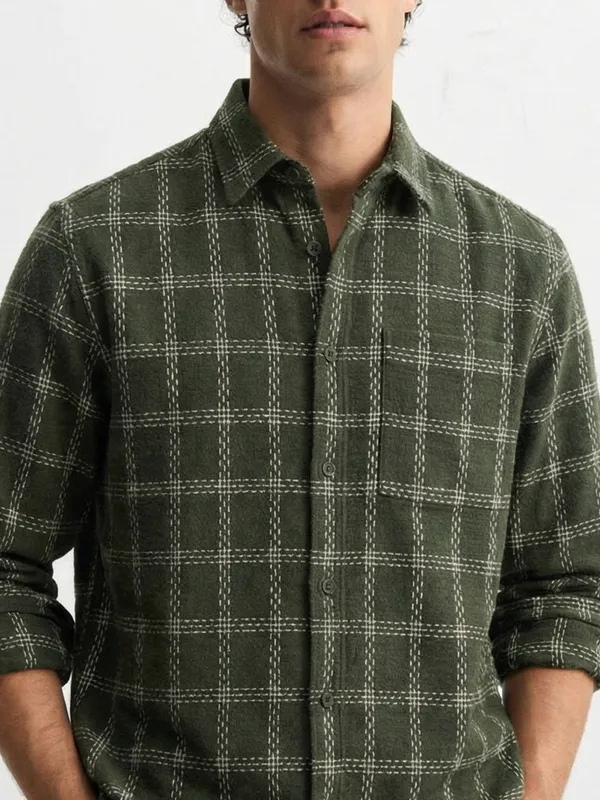 Highlander Men Green Checked Relaxed Fit Casual Shirt