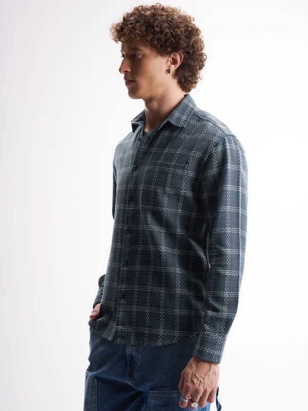 Highlander Men Blue Checked Relaxed Fit Casual Shirt