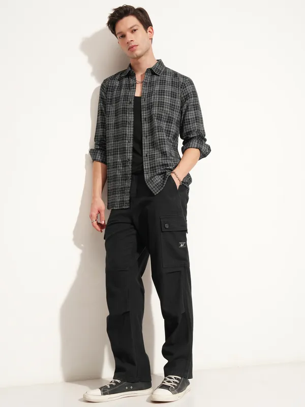 Highlander Men Black Checked Slim Fit Casual Shirt