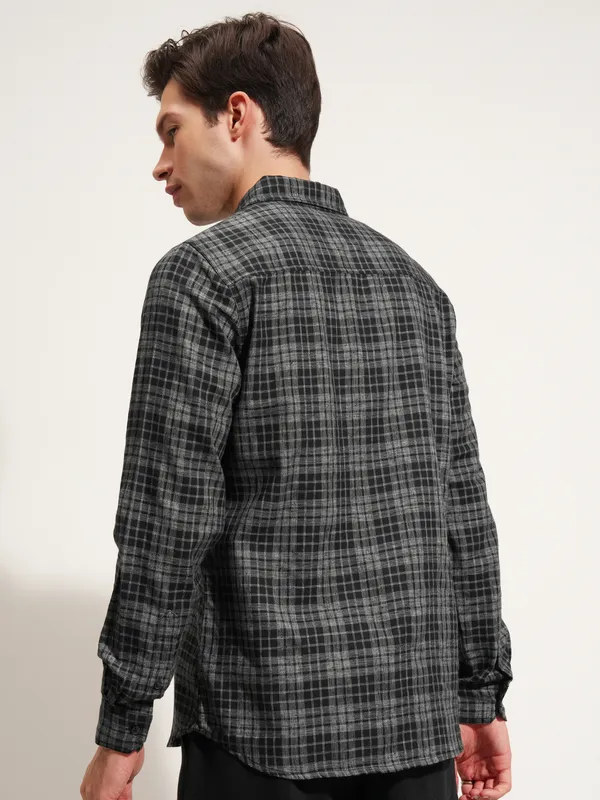 Highlander Men Black Checked Slim Fit Casual Shirt