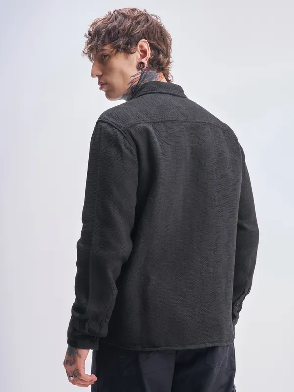 Highlander Men Black Self Design Relaxed Fit Casual Shirt