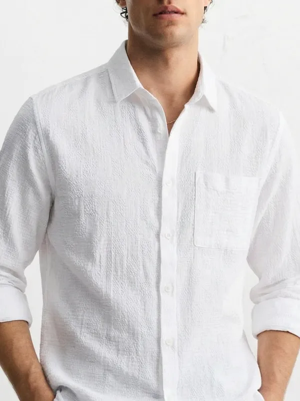 Highlander Men White Self Design Relaxed Fit Casual Shirt