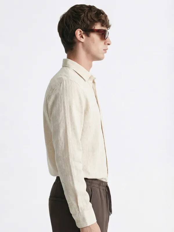 Highlander Men Cream Self Design Slim Fit Casual Shirt