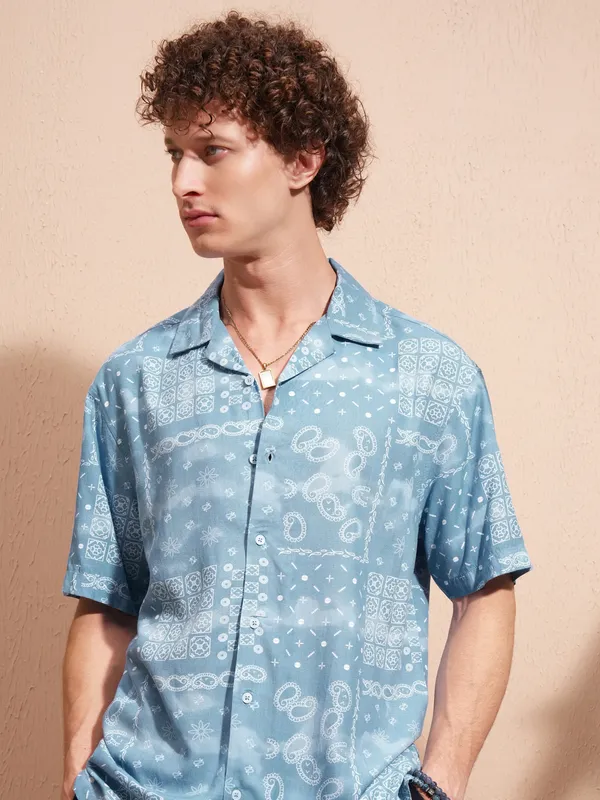 Highlander Men Blue Printed Slim Fit Casual Shirt