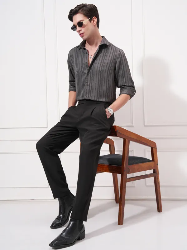 Highlander Men Grey Striped Slim Fit Casual Shirt