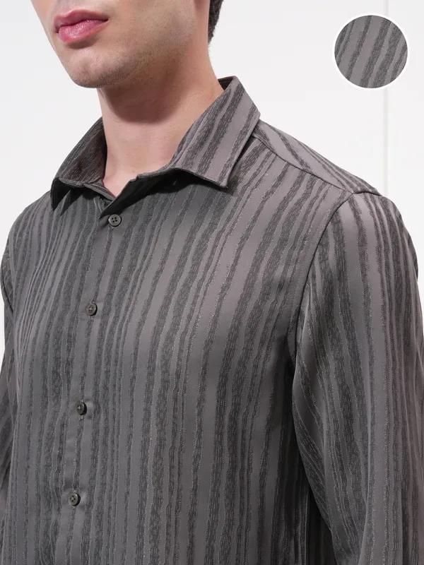 Highlander Men Grey Striped Slim Fit Casual Shirt