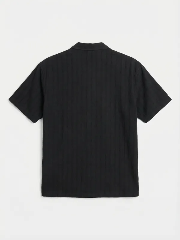 Highlander Men Black Self Design Relaxed Fit Casual Shirt