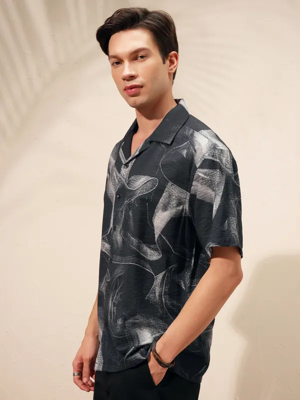 Highlander Men Black Printed Relaxed Fit Casual Shirt