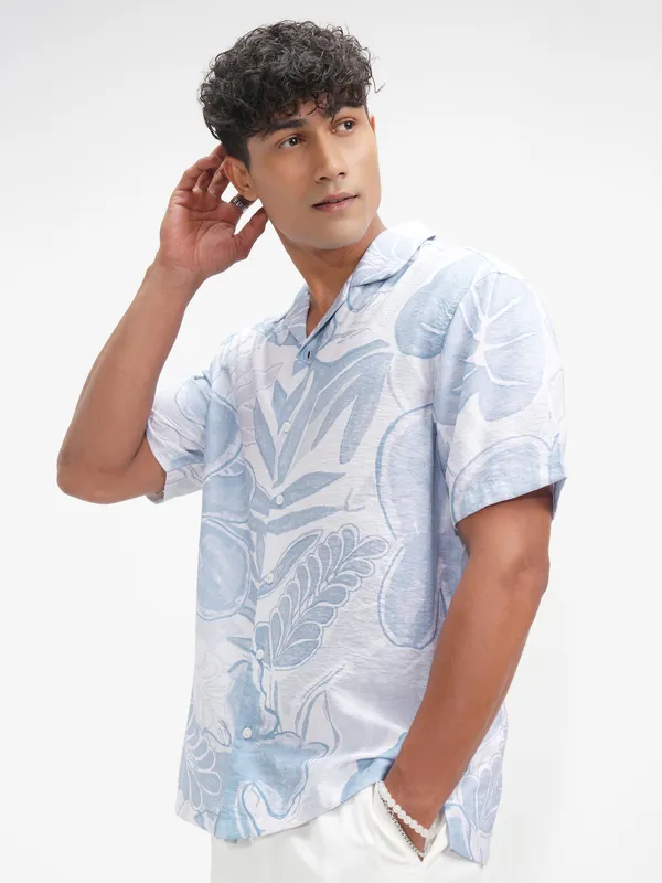 Highlander Men Blue Printed Relaxed Fit Casual Shirt