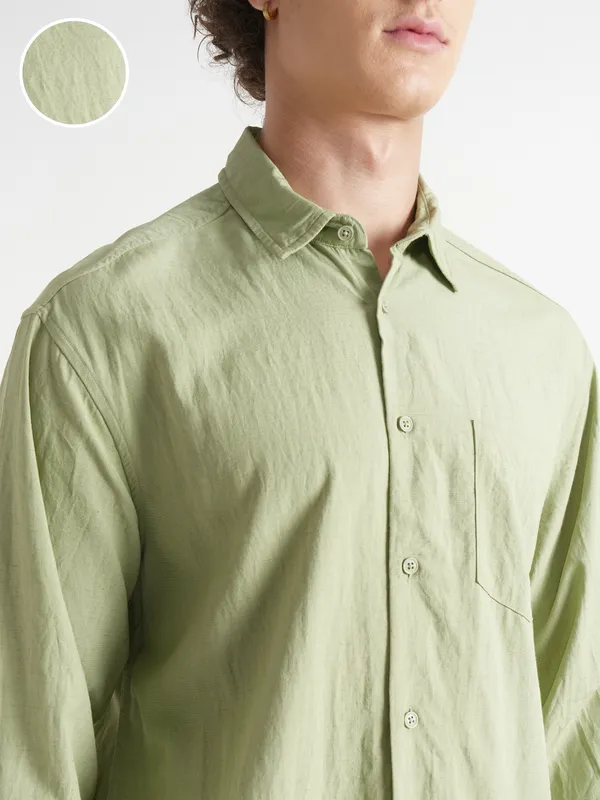Highlander Men Green Self Design Relaxed Fit Casual Shirt