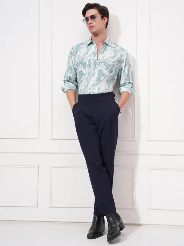 Highlander Men Blue Printed Relaxed Fit Casual Shirt