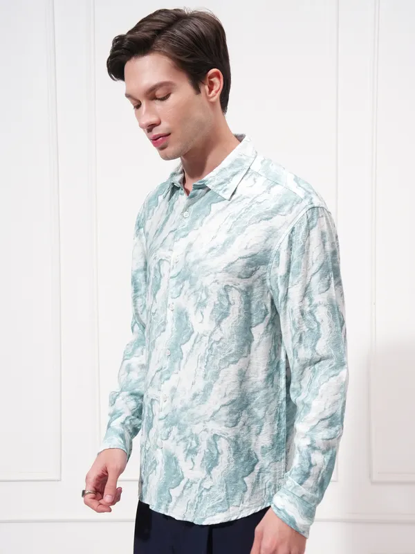 Highlander Men Blue Printed Relaxed Fit Casual Shirt