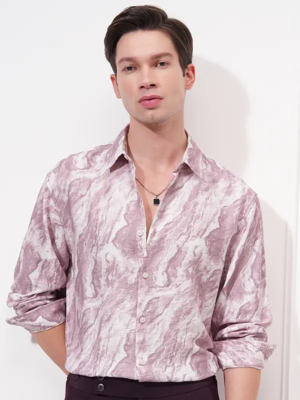 Men Relaxed Fit Casual Shirt