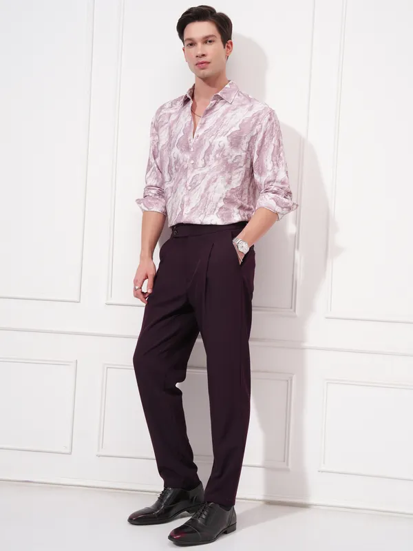 Men Relaxed Fit Casual Shirt