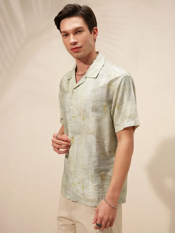 Highlander Men Green Printed Relaxed Fit Casual Shirt