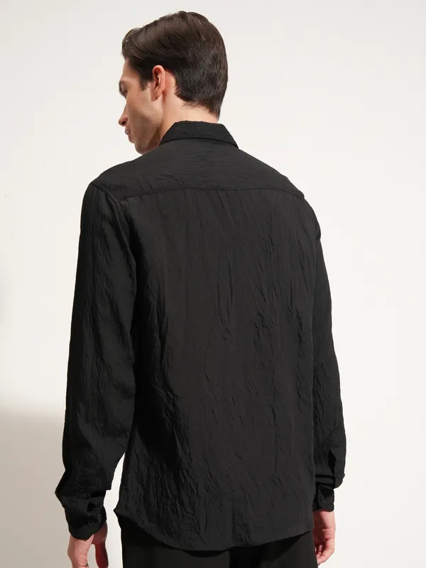 Highlander Men Black Self Design Slim Fit Casual Shirt