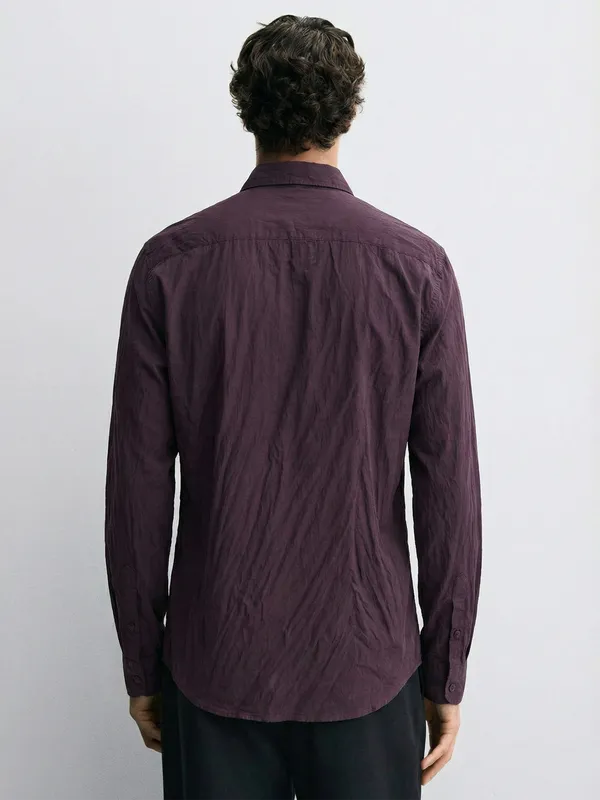 Highlander Men Burgundy Self Design Slim Fit Casual Shirt