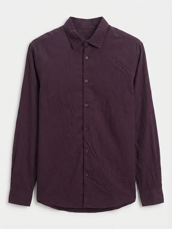 Highlander Men Burgundy Self Design Slim Fit Casual Shirt